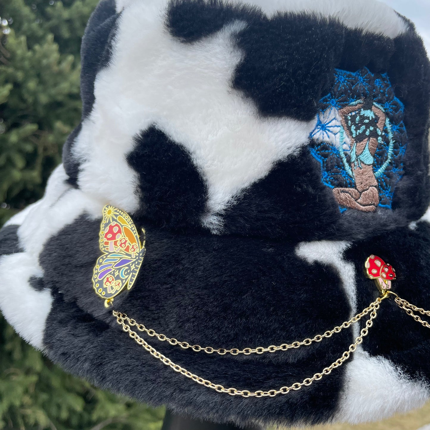 hat pins
